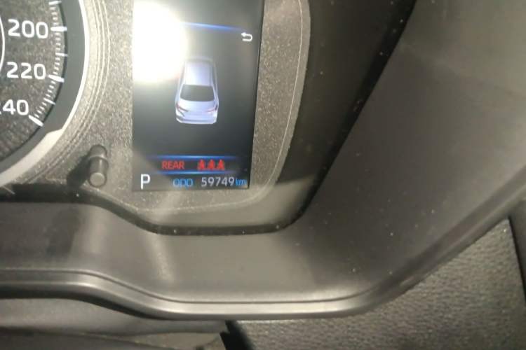 Used Toyota Corolla 2021 1.2T S-CVT Pioneer Edition Odometer Close Up