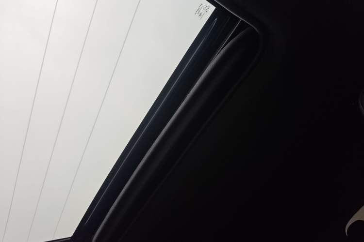 Used Toyota Sienna 2024 2.5L Hybrid Luxury Edition