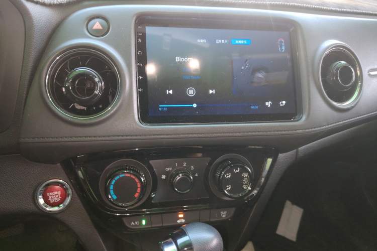 Used Honda XR-V 2017 1.8L EXi CVT Comfort Version
