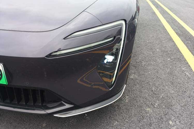 Used Avatr 06 2025 Ultra Pure Electric Edition Left Front Headlight