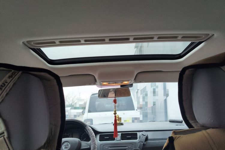 Used Skoda Rapid 2013 1.6L Manual Smart Selection Model