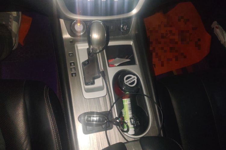 Used Nissan Murano 2019 2.5L XL Two-Wheel Drive Smart Connect Luxury Edition China VI Standard Gear Lever