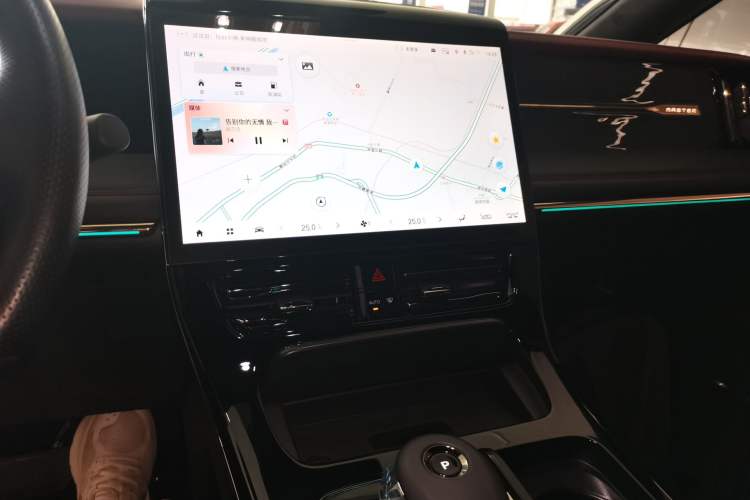 Used GAC Trumpchi M8 2023 Zongshi Series 400T Flagship Edition Audio And AC Panel