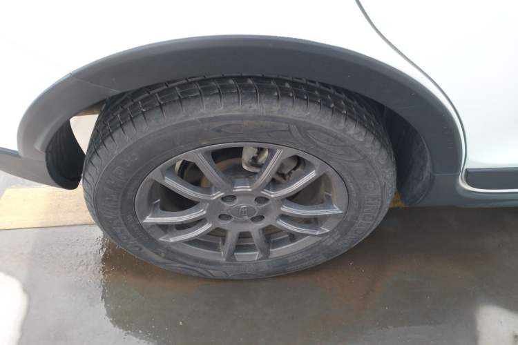 Used Geely Auto Vision X3 2021 PRO 1.5L CVT Deluxe Model
