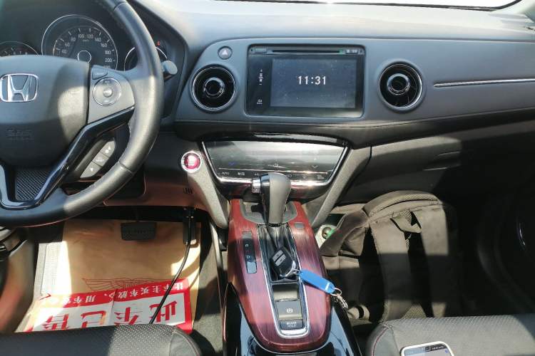 Used Honda XR-V 2015 1.8L VTi CVT Luxury Edition Audio And AC Panel