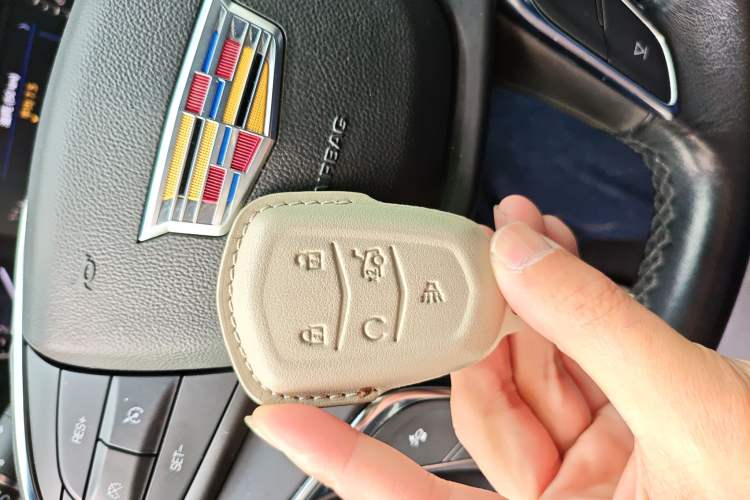 Used Cadillac XT5 2021 2.0T Two-Wheel Drive Luxury Version