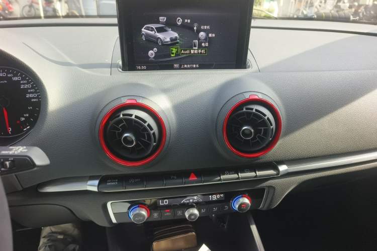 Used Audi A3 2020 Sportback 35 TFSI Sporty Model China VI