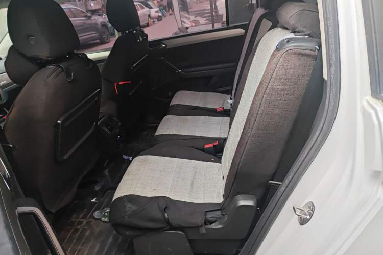 Used Volkswagen Touran 2021 Touran L 280TSI DSG Comfort Edition 7 Seats