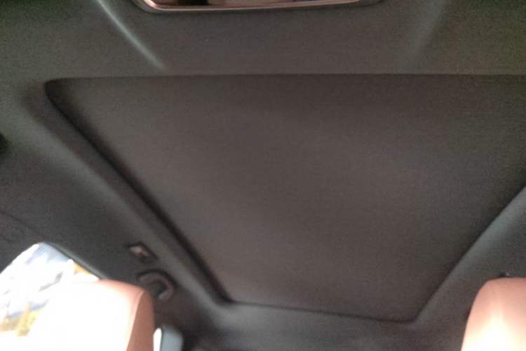 Used Changan UNI-Z New Energy 2024 Blue Whale Smart Electric iDD 125km Excellence Model