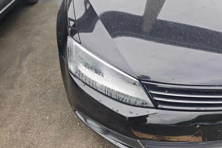 Used Volkswagen Sagitar 2014 1.6L Automatic Comfort Model Right Front Headlight