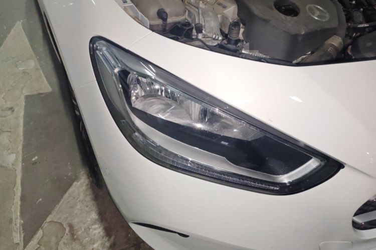 Used Mercedes-Benz B-Class 2021 B 180 Fashion Model Right Front Headlight