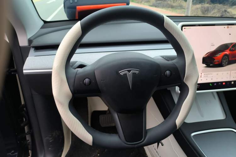 Used Tesla Model Y 2024 Rear-Wheel-Drive Version