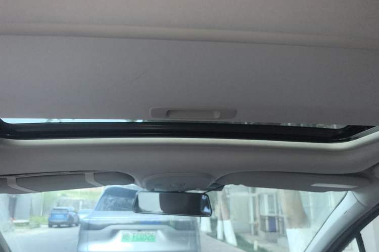 Used Peugeot 308 2014 Enjoy Edition Classic 1.6L Manual YouShang Model
