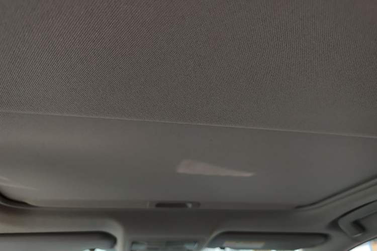 Used Toyota Corolla 2014 1.6L CVT GL-i Leather Edition Headliner