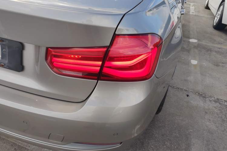Used BMW 3 Series 2018 320Li Fashion Model
