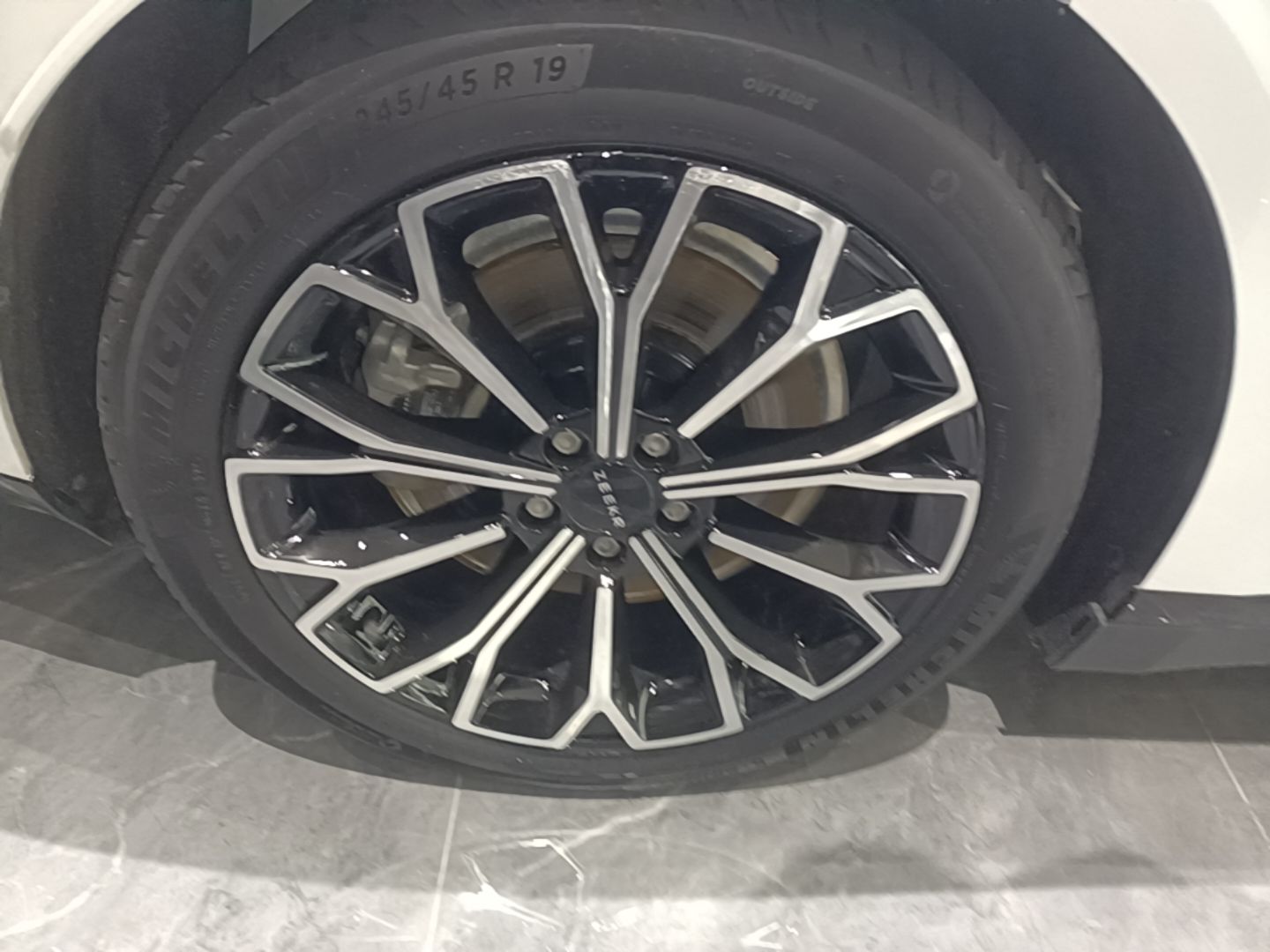 Zeekr 007 2024 Rear-Drive Intelligent Driving Version 100 kWh — снимка 11