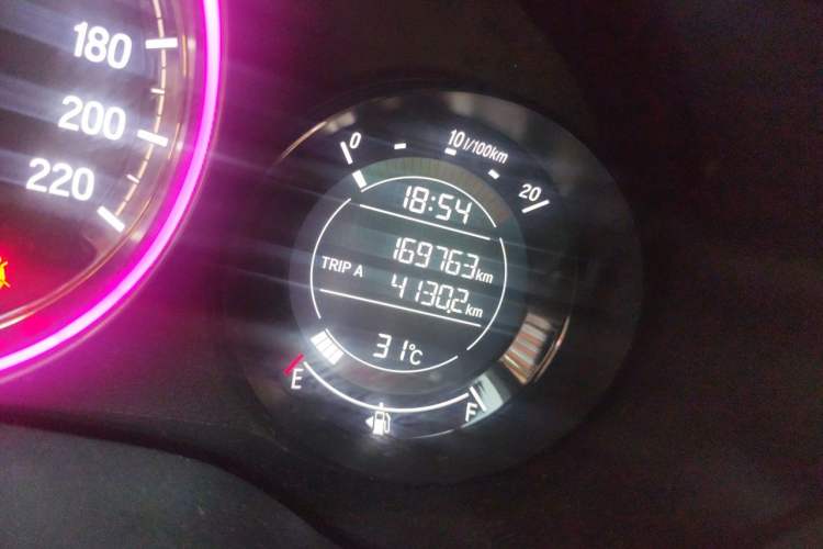 Used Honda XR-V 2017 1.8L EXi CVT Comfort Version

