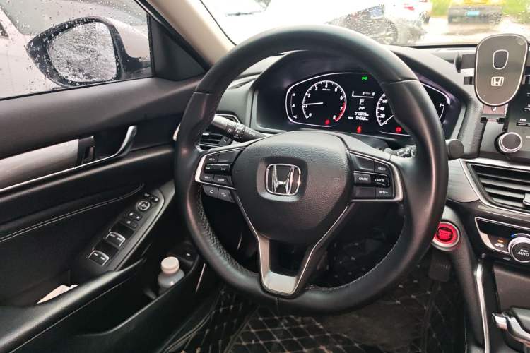 Used Honda Inspire 2019 260TURBO Elegant Edition China VI Emission Standard
