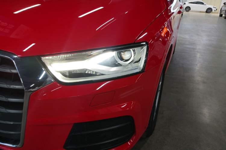 Used Audi Q3 2017 30 TFSI Fashion Model