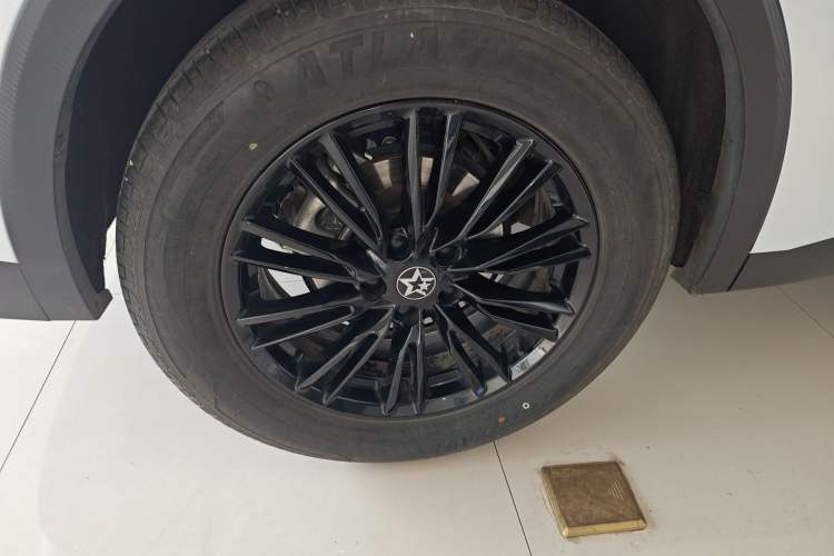 Used Venucia V 2021 260T Idol Edition