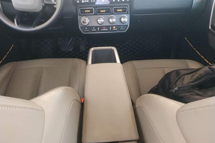 Used iCAR V23 2025 501 Four-Wheel Drive Intelligent Driving Version Gear Lever