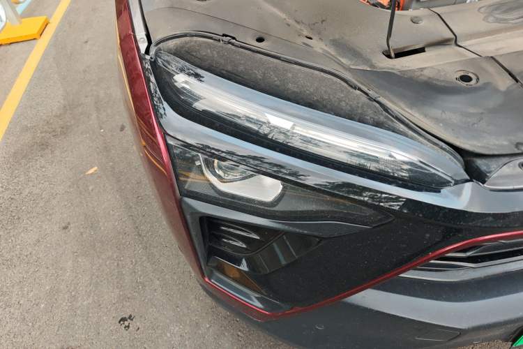 Used Nio ES8 2018 Founder Edition Right Front Headlight