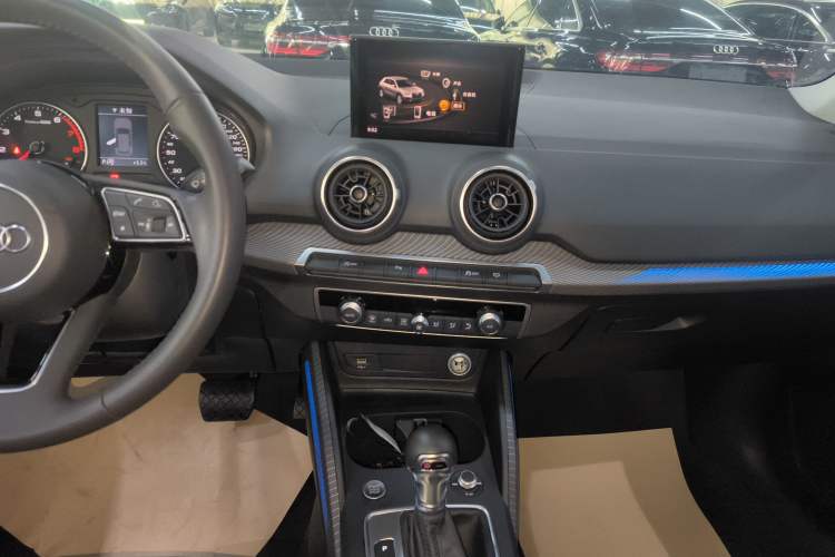 Used Audi Q2L 2020 35 TFSI Fashion Dynamic Model