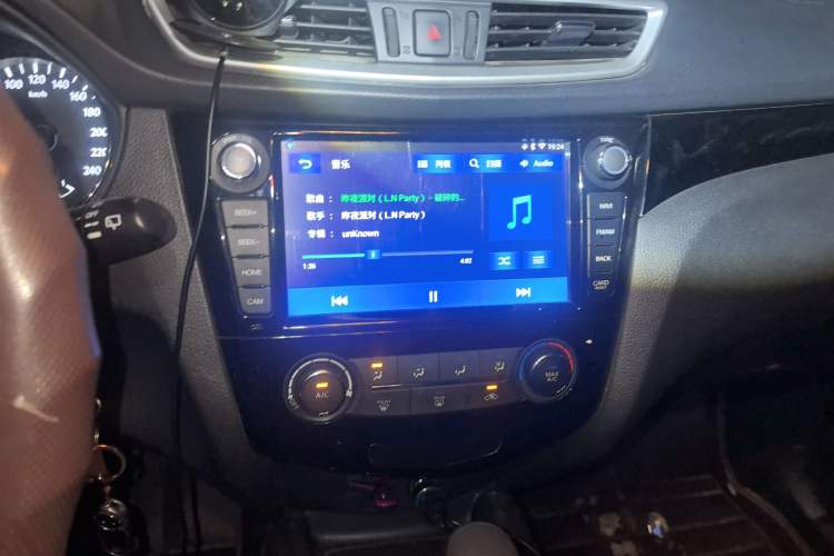 Used Nissan Qashqai 2016 2.0L CVT Elite Edition