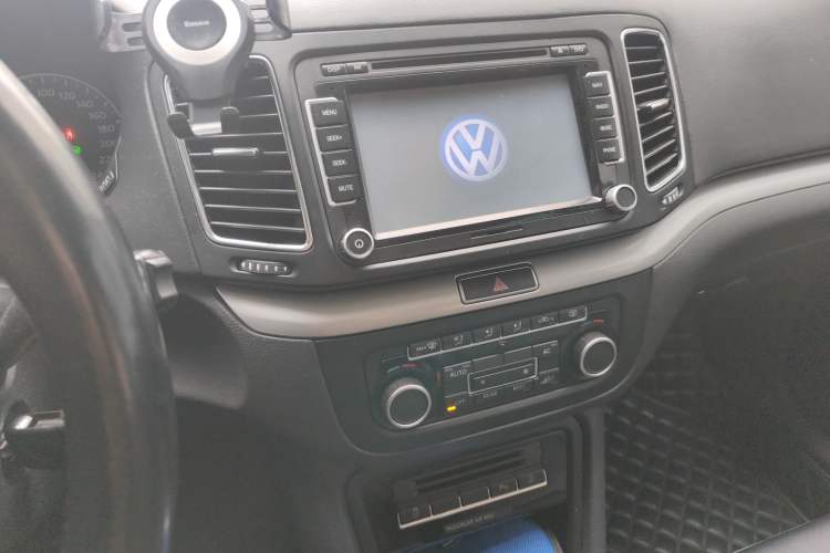 Used Volkswagen Sharan 2012 2.0 TSI Standard Version Euro IV