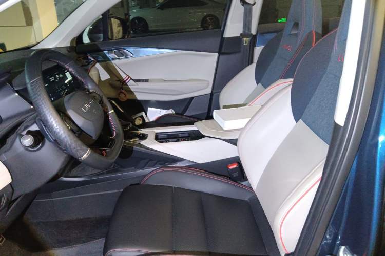 Used Lynk & Co 06 2020 1.5T YAO Halo
