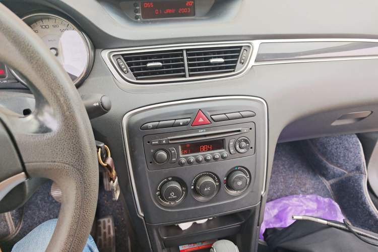 Used Peugeot 308 2012 1.6L Automatic YouShang Model Audio And AC Panel