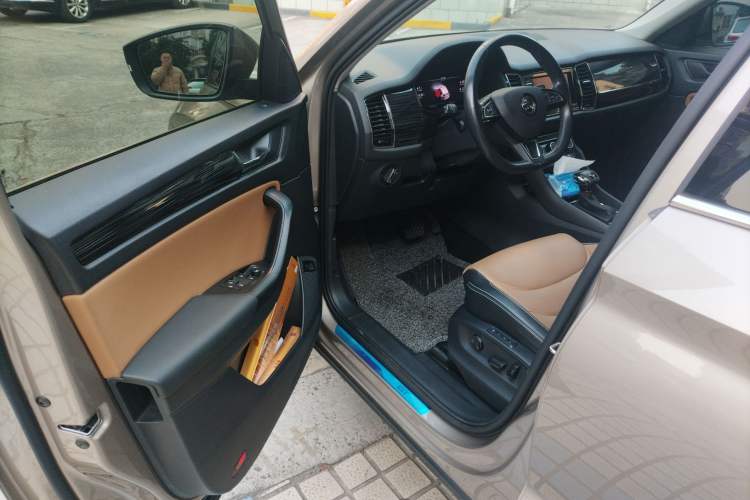 Used Skoda Kodiaq GT 2019 TSI330 Two-Wheel-Drive Luxury Edition China V Standard