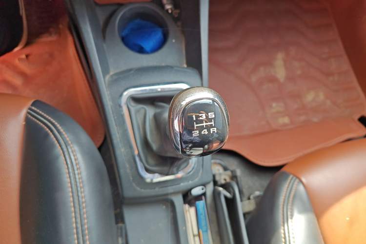 Used Dongfeng Aeolus AX3 2016 1.5L Manual Shangkue Model
