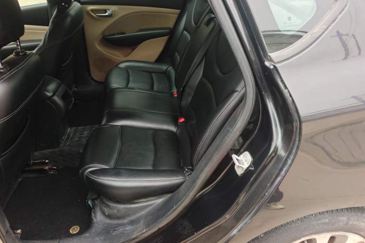 Used Fiat Viaggio 2012 1.4T Automatic Enjoyment Edition
