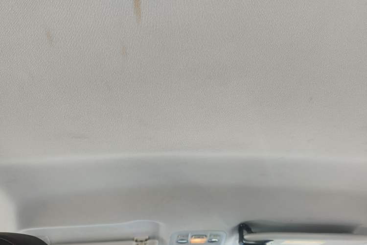 Used Peugeot 2008 2014 1.6L Manual Trend Edition