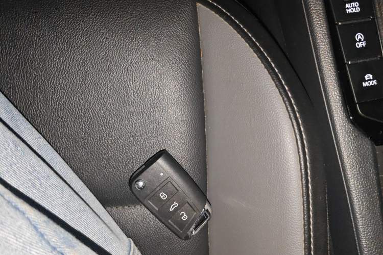 Used Volkswagen Sagitar 2019 200TSI DSG Comfort Version China VI Standard Vehicle Key