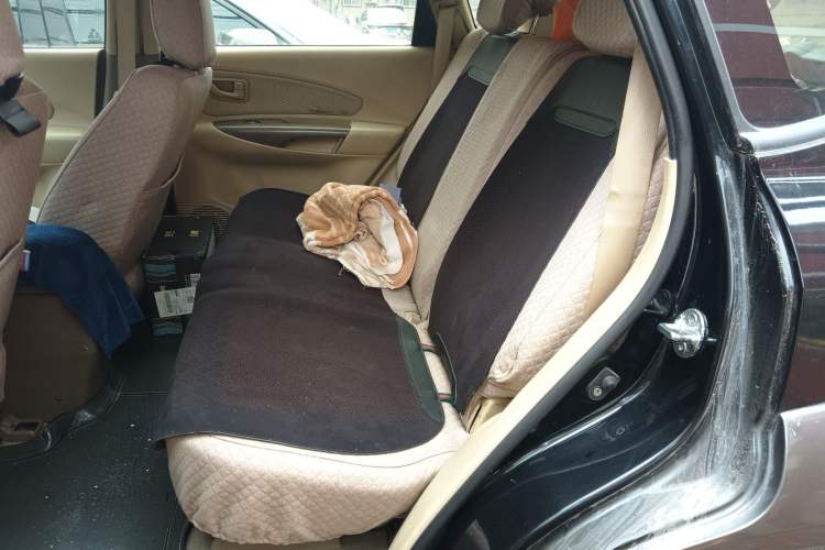 Used Hyundai Tucson 2009 2.0L Manual Two-Wheel Drive Fashion Edition
