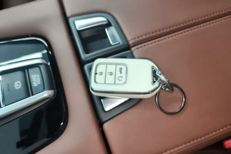 Used Honda UR-V 2020 370TURBO Two-Wheel Drive Luxury Edition
