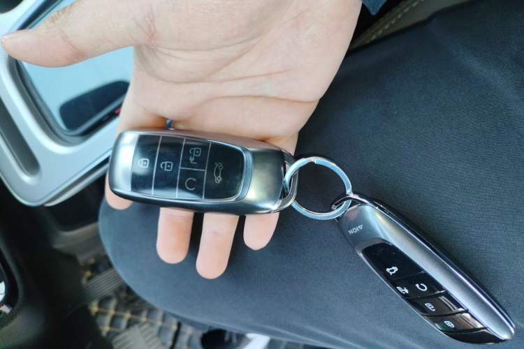 Used AION Y 2023 Younger
