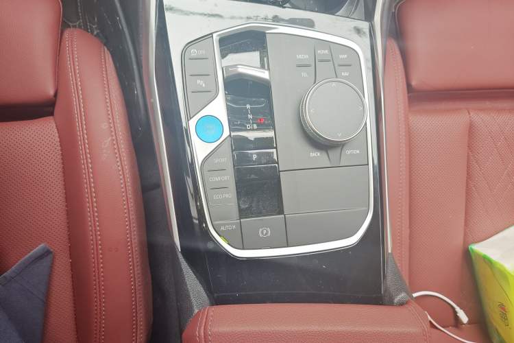 Used BMW i3 2024 eDrive 35 L