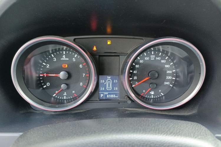 Used Haval H6 2015 Sport Edition 1.5T Automatic Two-Wheel Drive Luxury Model