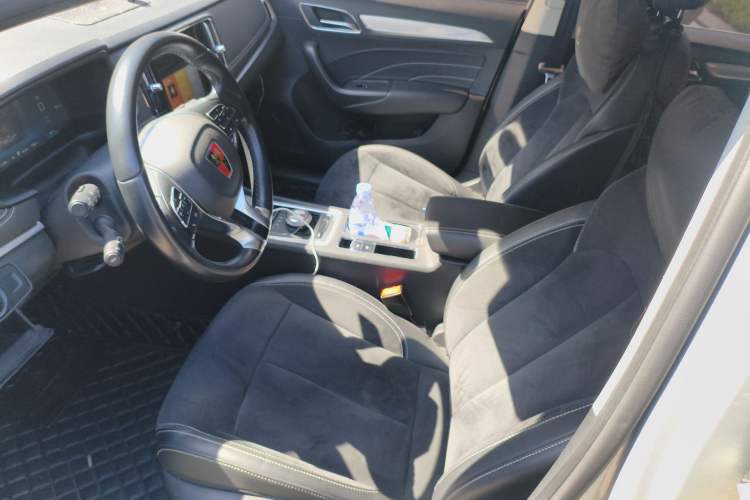 Used Roewe i6 New Energy 2017 45T Hybrid Connective Smart Luxury Edition