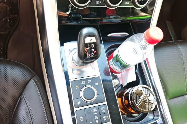 Used Land Rover Range Rover Sport 2015 3.0 SC V6 HSE
