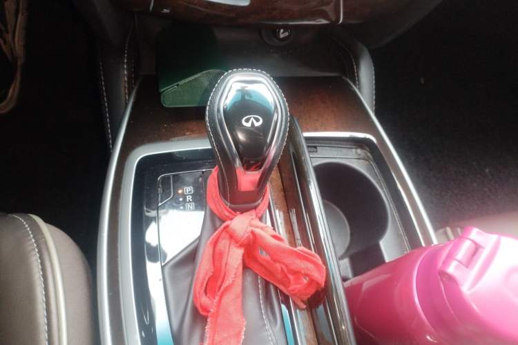 Used Infiniti QX60 2018 2.5 S/C Hybrid Two-Wheel-Drive Champion Family Edition