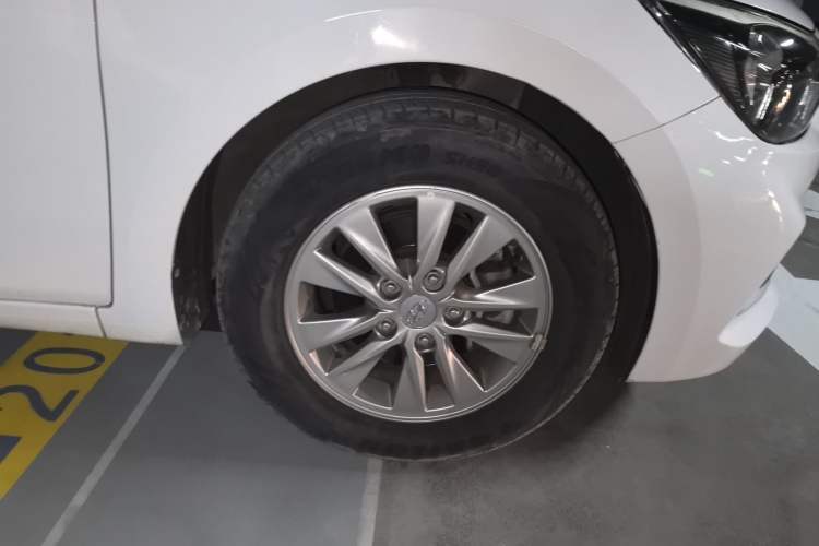 Used Hyundai Celesta 2018 1.6L Automatic GL Enjoyment Version China V Standard