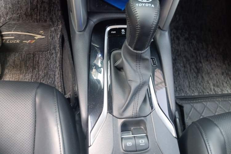 Used Toyota FRONTLANDER 2023 2.0L CVT Elite Edition