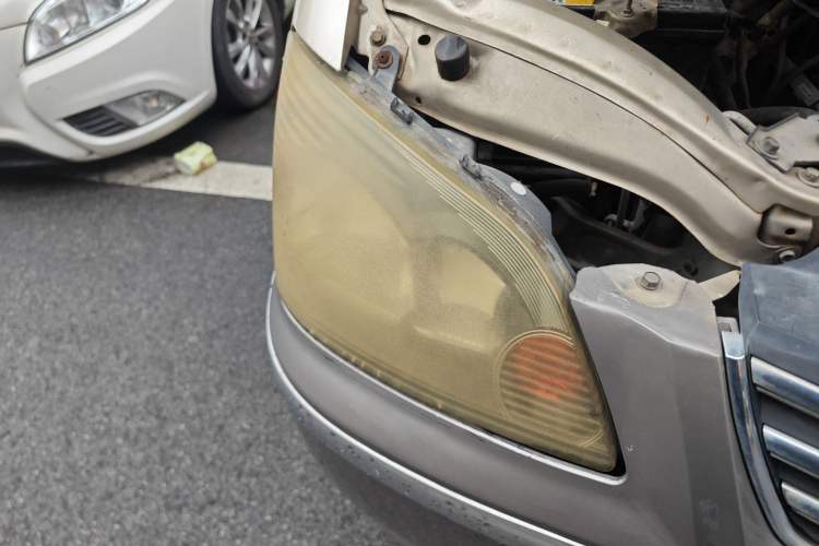 Used FORTHING Lingzhi 2013 M3 1.6L 7-Seater Luxury Model