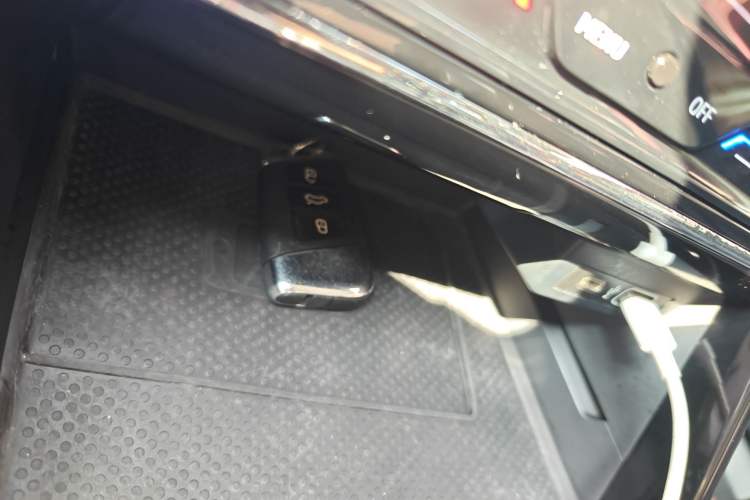 Used Volkswagen Passat 2022 330TSI Starry Luxury Edition
