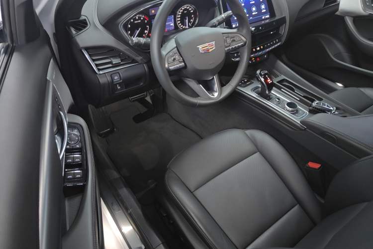 Used Cadillac CT5 2021 Revised 28T Luxury Version
