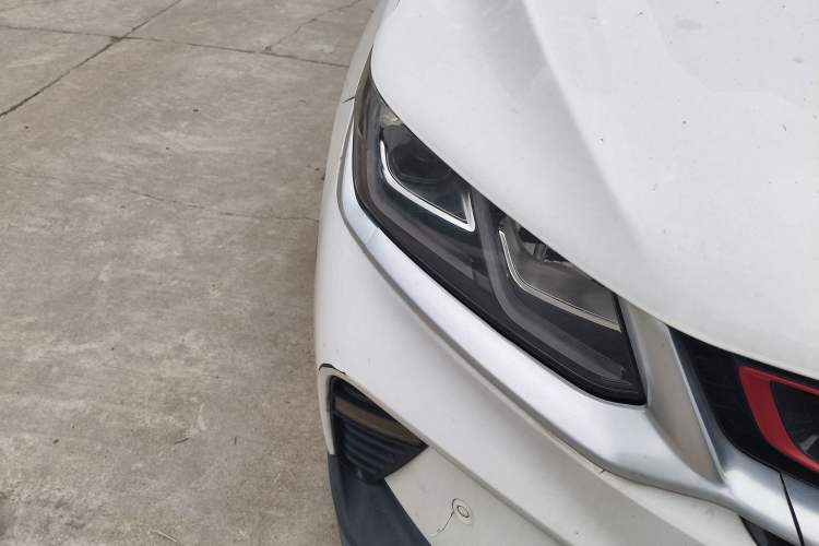 Used Geely Auto Coolray 2019 Sport Model 260T DCT Battle China V Standard Right Front Headlight
